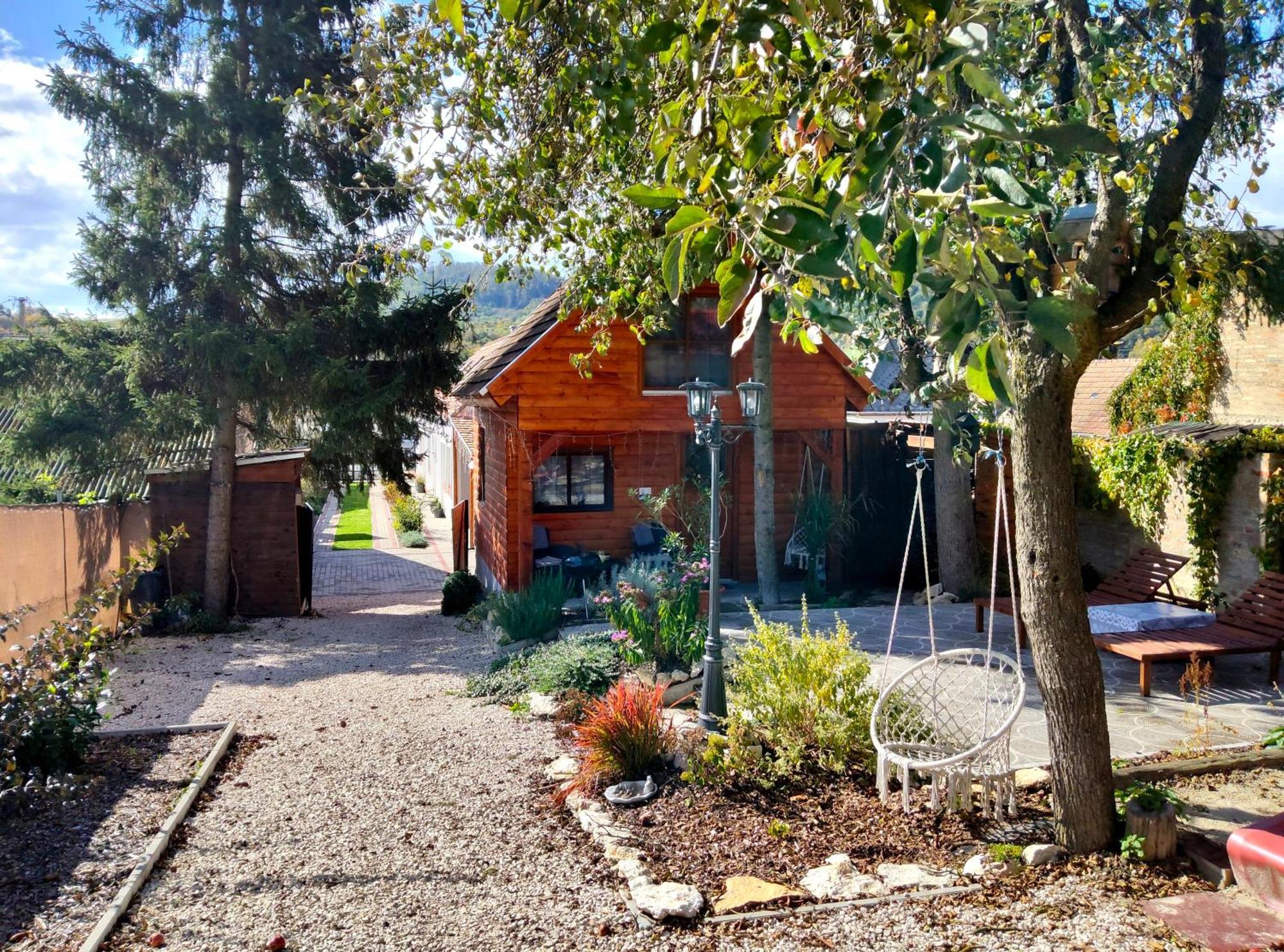 Borostyankut Wellness Home Баконьбийл Екстер'єр фото
